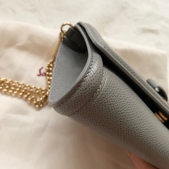 New Ferragamo Vara Bow Mini Leather Crossbody - Picture 6 of 14
